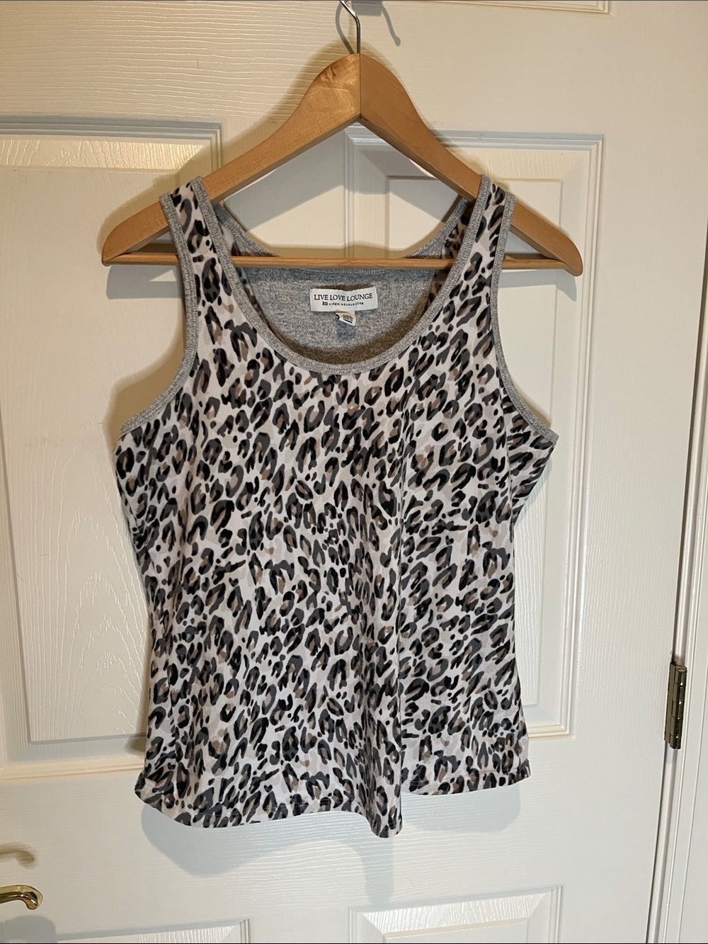 Karen Neuburger Leopard-Print Scoop Neck Tank in Beige and Black